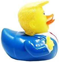 Donald Trump patka suočavaju se s škripavim igračkom za kupanje - predsjednik u kadi