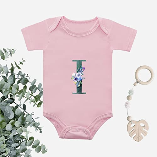 Personalizirano odijelo za tijelo za bebe Cvjetni monogram Pismo B tamnozeleno tintovska riječ Dojenčad bodi abecede najava 3 mjeseca
